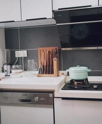 裝修第二套房，最明智的決定，就是沒有聽“專業(yè)人員”的廚房設(shè)計(jì)建議！